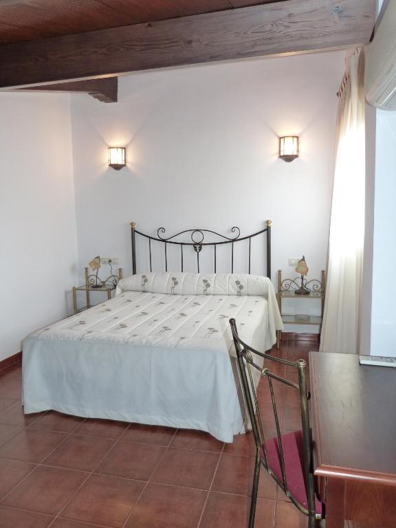 Hostal Restaurante Las Canteras Pedrera Номер фото