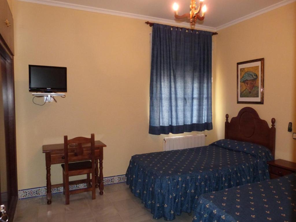 Hostal Restaurante Las Canteras Pedrera Номер фото